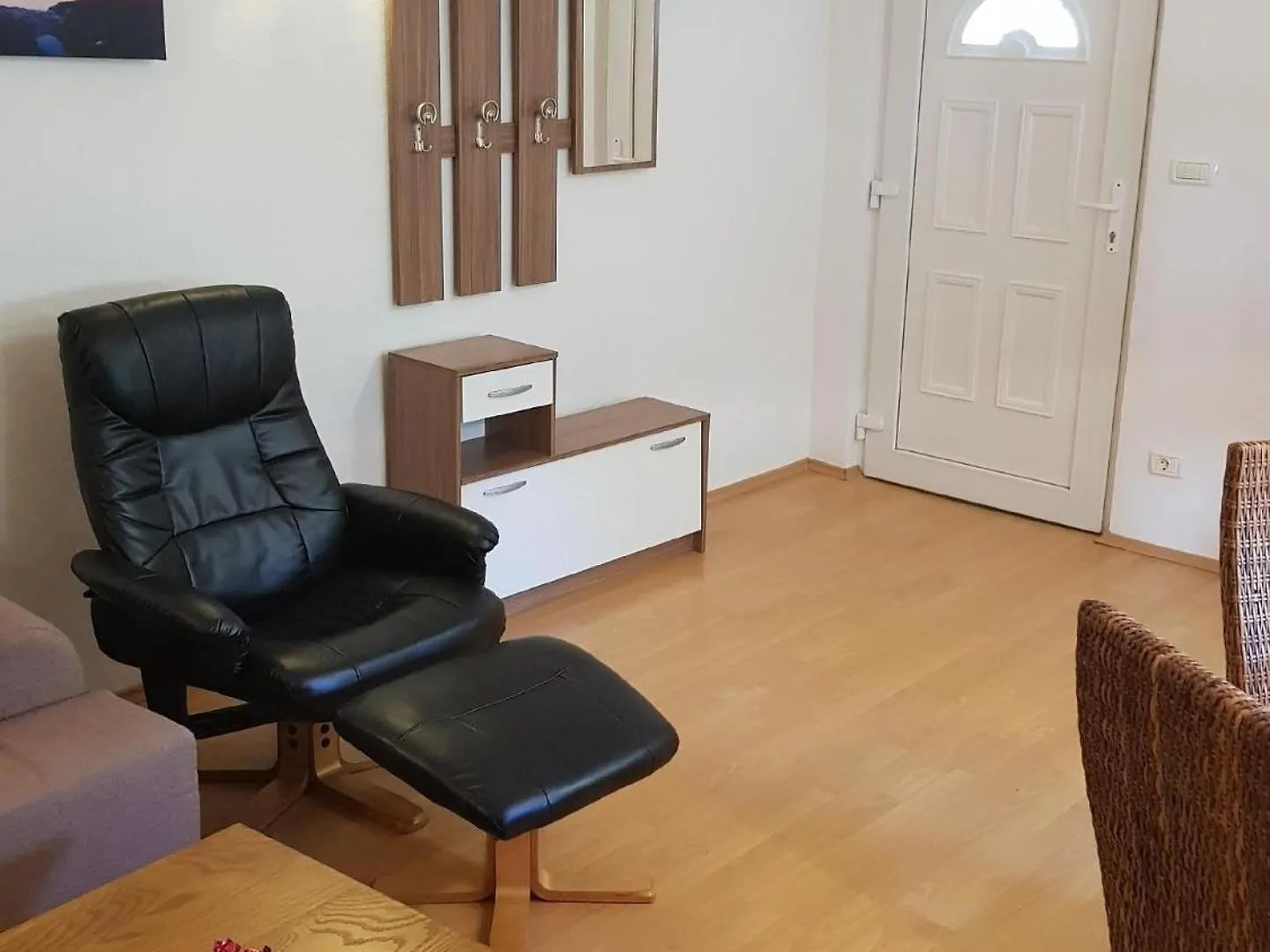 アパート Wohnung Mit Schwimmbad Buici クロアチア